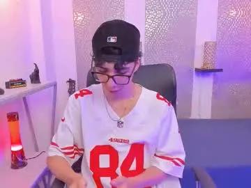 Freechat nikolay_gregori on Chaturbate