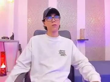 Freechat nikolay_gregori on Chaturbate