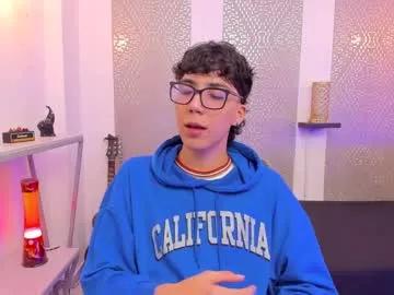 Freechat nikolay_gregori on Chaturbate