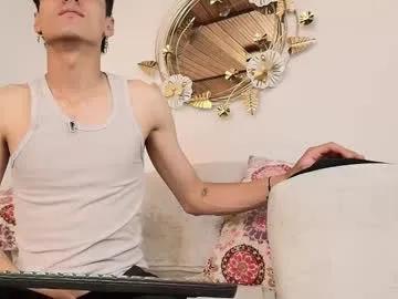 noah_clark_nom — GOAL: Sexy Dance [10 tokens remaining] Welcome to my room! #slim #young #twink #latin #new