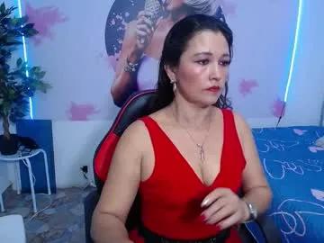 noelia_milfs — GOAL: Sexy Dance [54 tokens remaining] Welcome to my room! #heels #mature #milf #dildo #latina