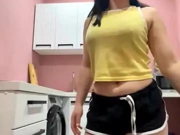 norinerees — Goal : Bite my sweet finger - My name is Luna and I'm #18 year old and i am #shy #new #young girl with #skinny figure and it's my first day here [15 tokens remaining]