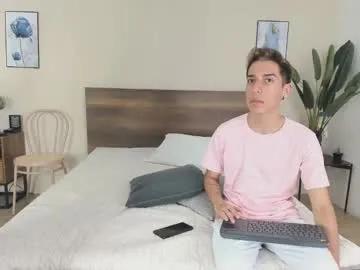 Freechat novaybrian on Chaturbate