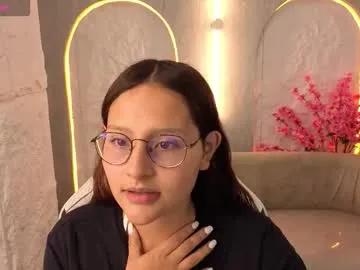 nyx_tamy_tx — Hi Im back! pvt 6/min #18 #daddysgirl #milk #bignipples  #braces