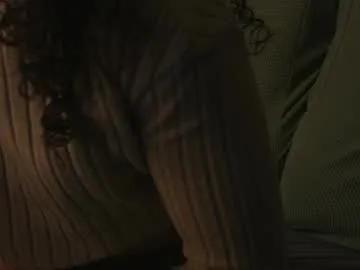 offelie — New transgirl here | Make me cum  [1000 tokens remaining]