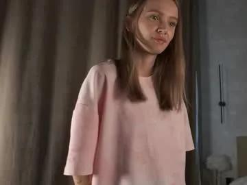 olaromag — GOAL: show outfit [0 tokens remaining] Hi everyone, I've been here quite recently #new #shy #teen #blonde #young