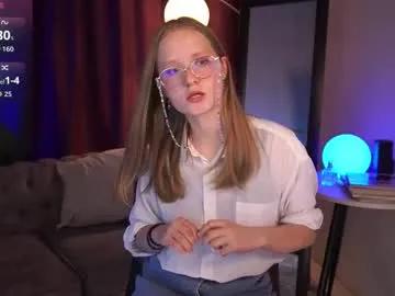 opheliajoyce — Let's play and meow meow meow! #NEW #NONUDE #GLASSES #SHY #18 -- Current Goal: Pour water over the top at 232 tokens -- Next Goal: Remove the top and tease