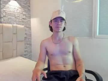 owenn_17 — I want to have some fun with you, are you up for it?  #bigcock #new #young #cum #skinny [300 tokens remaining]