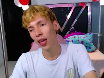 park_jimin1 — GOAL: Remove boxer [300 tokens remaining] Welcome to my room! #gay #latino #femboy #cute
