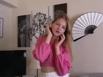patricia_perry — GOAL: Slooooowly lick finger + eye cintact [24 tokens remaining] Welcome to my room! I`m Vicki, newbee here, but let`s make some fun! ^^ #new #18 #shy #teen #natural