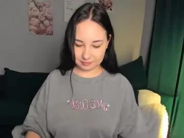 paulaguidroz — say hi to Aurora   #teen #bigtits #bigass #shy #brunette [5 tokens remaining]