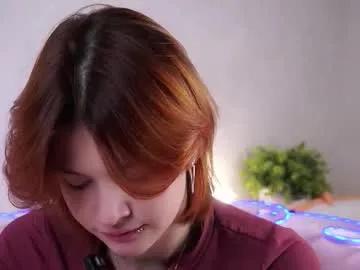 Freechat pebee on Chaturbate