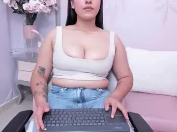 pervertsophia_ — GOAL: show tits  [35 tokens remaining] come and fuck me #bigboobs #teen #young #daddysgirl #new
