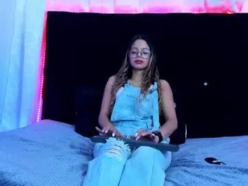 queen_stasy — GOAL: Flash Ass [33 tokens remaining] Thanks to everyone for the contribution #skinny #latina #shaved #ass #new