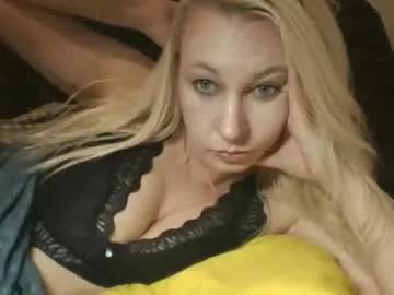 Chaturbate qwertyuio71919 is Freechat qwertyuio71919 — Repeating Goal: Sexy strip show! - Welcome to my room! - #lovense