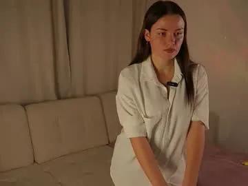 rah_tah_tah — Goal: wish me a good stream   #18 #new #young #bigass #shy [22 tokens remaining]