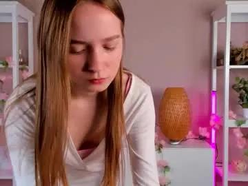 reaganprigg — Goal: lick sexy lips // Hello everyone, I am Sandy I have new sexy shorts today, will you come and see me?  #shy #18 #new #smalltits #skinny [14 tokens remaining]
