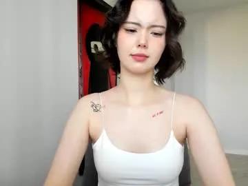 red_mok — spank urself 5 times  #new here <i'm #young #18 #asian and very very #shy [475 tokens remaining]