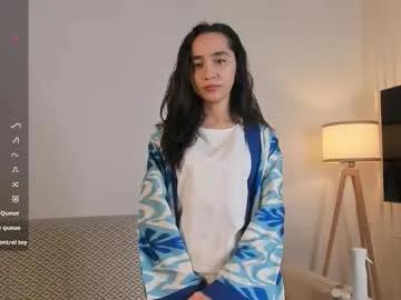 renatenavejar — GOAL: make me happy [99 tokens remaining] Hi everyone, I'm Mira, nice to see you in my cozy room #18 #young #new #shy #sexy