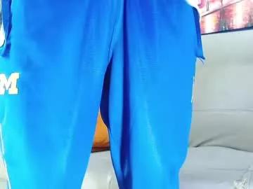 Freechat robert_kingg on Chaturbate