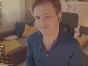 rocketbunnyxxx —  Tip 15, vibe my ass and win the control  // GOAL: Hush is on - Make me stutter with your tips and put on suit [335 tokens left] #shy #new #nonude #chat #hairy