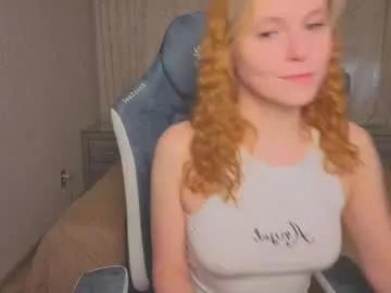 Freechat rocky_foxy on Chaturbate