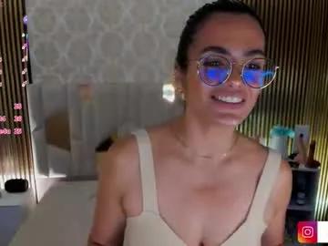Freechat rosalind_tay on Chaturbate