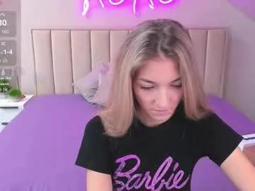 Private rose_dixon on Chaturbate