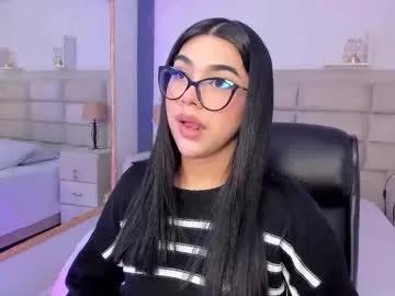 Freechat rosecassie on Chaturbate
