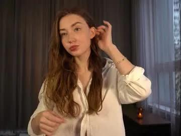 rosellegaeta — Hello i`m Elsa, i`m #18 #teen #new #shy #natural   goal: Show my outfit [0 tokens remaining]