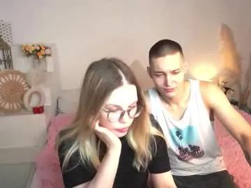 samanie_ — kiss  [60 tokens remaining]