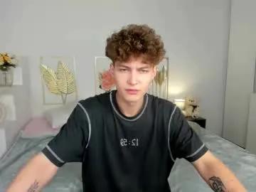 samanie_ — naked for 10 minutes [1000 tokens remaining]