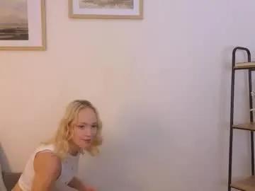 sandra_cohen — GOAL: take off my bra [0 tokens remaining] Welcome to my room! #18 #skinny #natural #shy #new