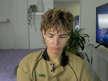 santy_kitty — GOAL: cum show [999 tokens remaining] Le'ts have fun #twink #femboy #cum #18 #thin