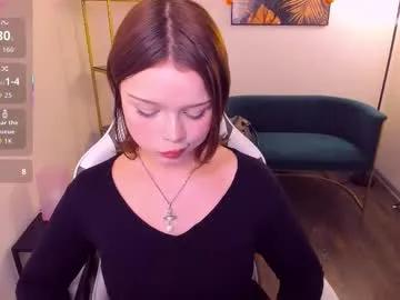 sarah__babyyy — GOAL: Blow kiss [5 tokens remaining] Welcome to my room! #lush #teen #braces #18 #bigboobs