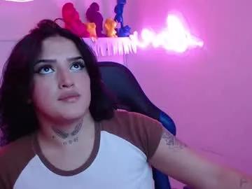 sari_belle — Hey love, welcome to the best show in CB, support me and Follow me #dildoshow #spanking #fingerpussy #lovense  #natural