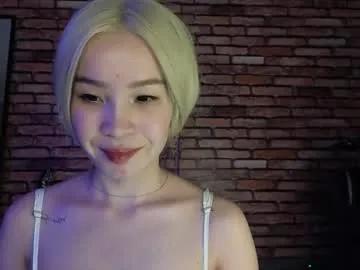 saya_lin —  Say hello and blow a kiss [40 tokens left] #asian #18 #new #bigboobs #squirt