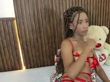 scarlett_star01 — remove your clothes #latina #ebony #18 #natural #new [250 tokens remaining]
