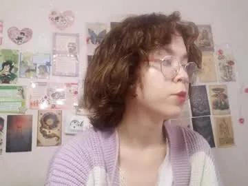 Freechat shy_kiss_twinkle_bloop on Chaturbate