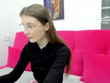 shyly_lisa — Make me happy  #new #skinny #nonude #18 #shy [3333 tokens remaining]