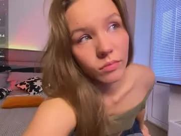 sienna_mi_ — tittes close up play with nipples #feet #new #hairy #shy #puffynipples [0 tokens remaining]