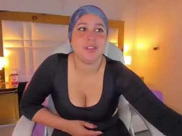 siennaa_rose — GOAL: Rub big nipples  [29 tokens remaining] Welcome guys, I want to be your lady on the streets and your freak between the sheets  #bigboobs #bigass #bdsm #latina #blowjob