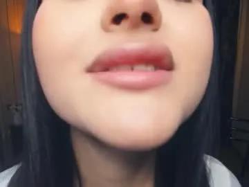 silvaflory — GOAL: Kiss in my cam [10 tokens remaining] Welcom, help to get 5 thumbs up #18 #teen #new #shy #young