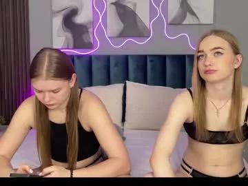 snusy — Dildo Fuck //I am #new here and dont know how everything works) So lets have a great time together hehe) #teen #lovense #18 #cute [1887 tokens remaining]