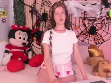sofi_cuttie — Topples [31 tokens left] #daddysgirl #18 #ahegao #twerk #squirt