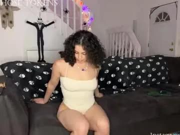 sofiayrafy — Halloween Titty Tuesday(USE TIP MENU) (PVT OPEN) #Latina #Natural #Couple #Young #BigAss [4000 tokens remaining]