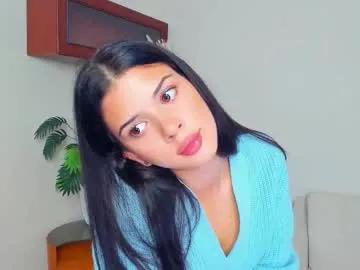 softlyy_bold — show my outfit #shy #teen #new #young #18 [7 tokens remaining]
