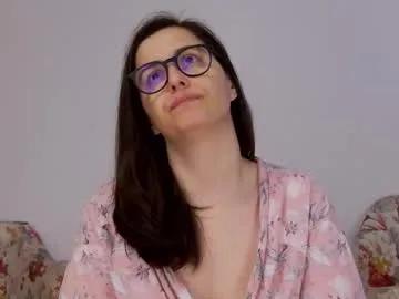 Freechat sophieerain on Chaturbate