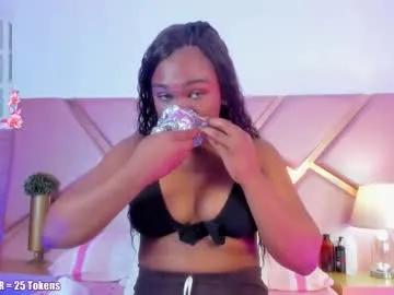 sophiesinclair — GOAL: Sexy Dance [100 tokens remaining]  FAV NUMBERS 25 / 33 / 44 / 66 / 77  #bigpussylips #bigclit #ebony #latina #feet