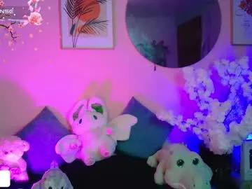 Freechat star_mor_ on Chaturbate